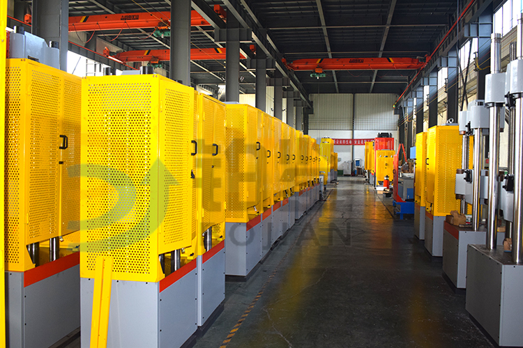 液壓萬能試驗(yàn)機(jī)車間整體圖 液壓萬能試驗(yàn)機(jī)車間整體圖