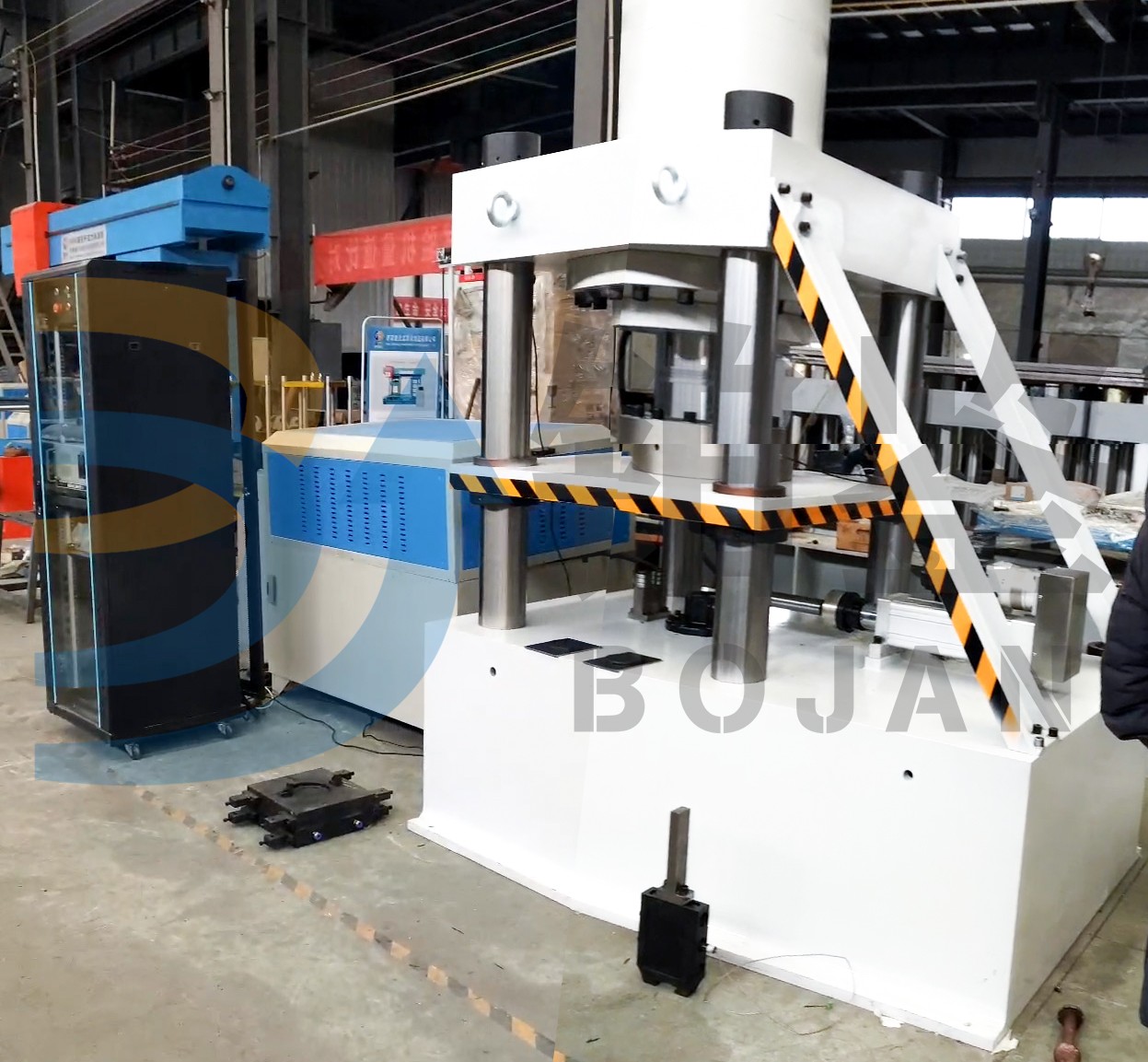 鐵路橋梁盆式支座滑板初始靜摩擦系數(shù)和線磨耗率試驗臺 鐵路橋梁盆式支座滑板初始靜摩擦系數(shù)和線磨耗率試驗臺