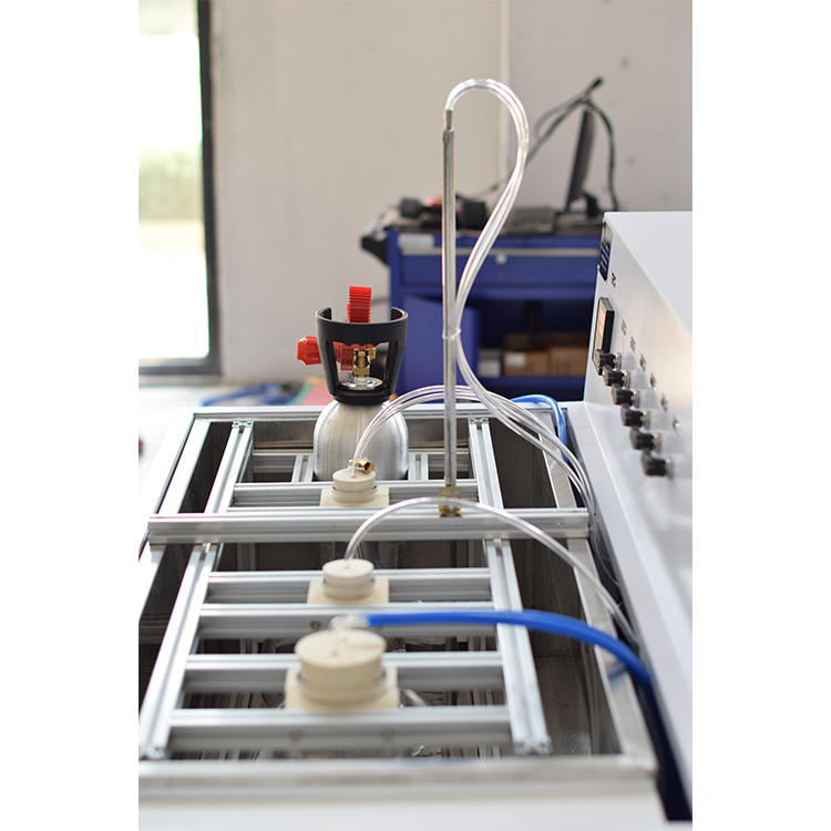 軟管耐燃?xì)馔高^性能試驗裝置